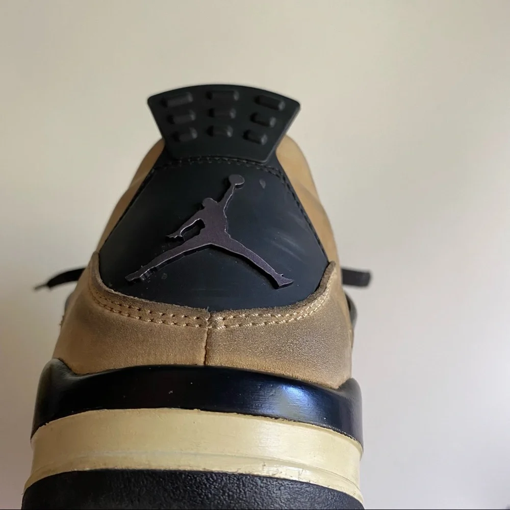 Jordan 4 “Mushrooms” Size 11 Womens - Picture 7 of 13